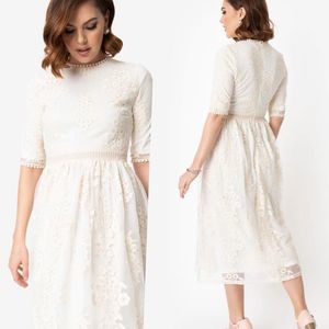 Anthropologie Hidden Valley Vintage Antique Ivory Embroidered Lace Dress Size: M